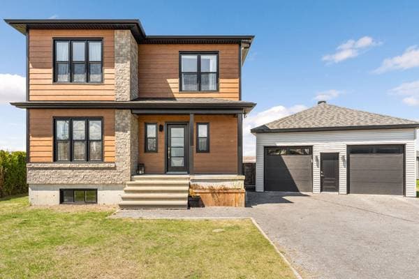 85 Rue Massicotte, Champlain — photo 1