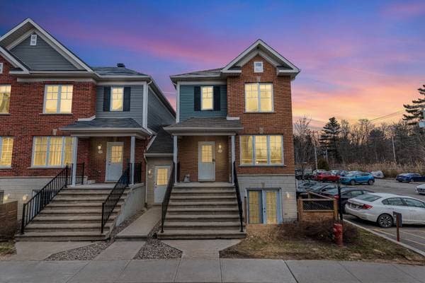 2234Z Av. de la Gare, Mascouche — photo 23