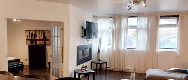 256 Rue Sherbrooke O. #2, Montréal (Ville-Marie) — photo 11