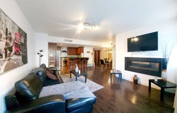 256 Rue Sherbrooke O. #2, Montréal (Ville-Marie) — photo 13