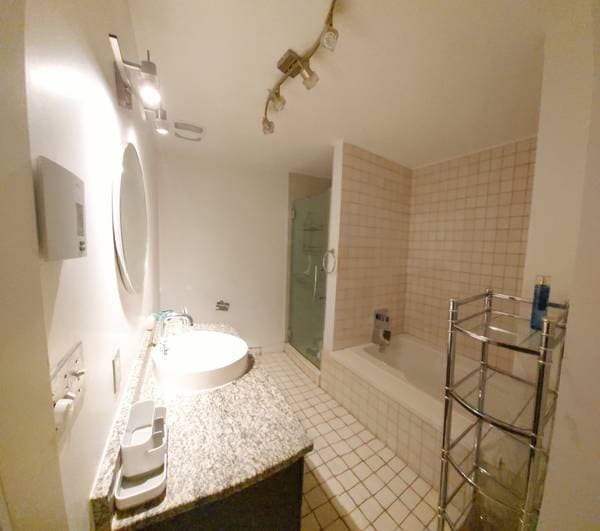 256 Rue Sherbrooke O. #2, Montréal (Ville-Marie) — photo 20
