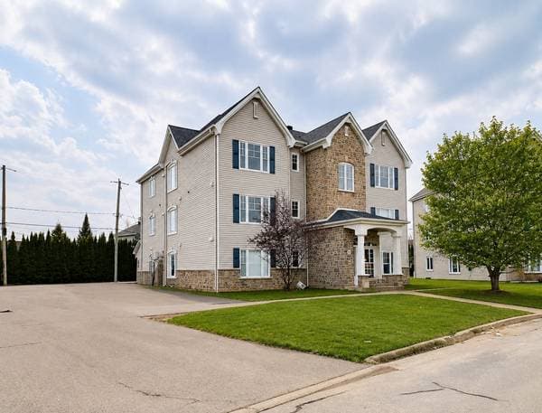 7202 Rue Guérin #102, Terrebonne (la Plaine) — photo 2