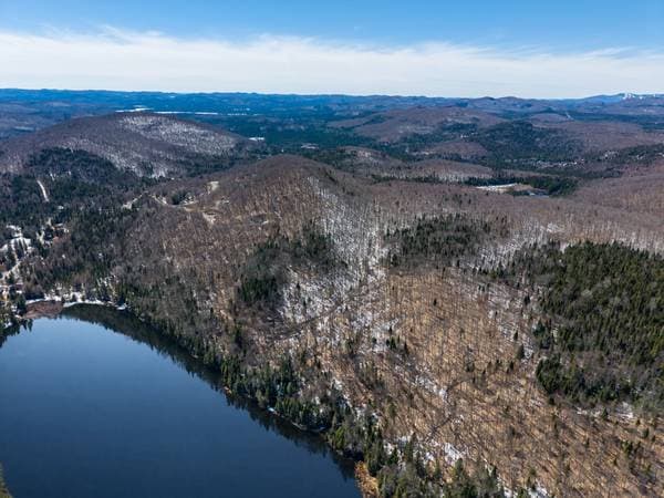 Ch. Champagne, Sainte-Lucie-des-Laurentides — photo 9