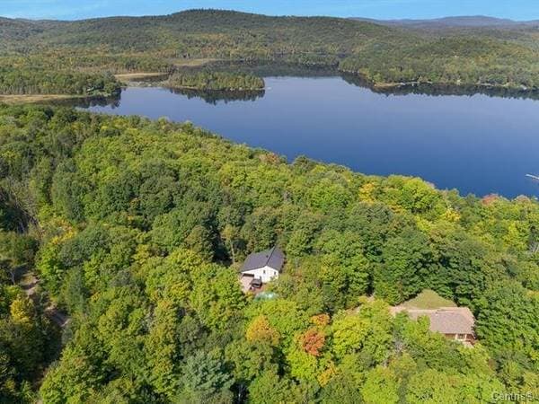 48 Ch. du Lac-Notre-Dame, La Pêche — photo 17