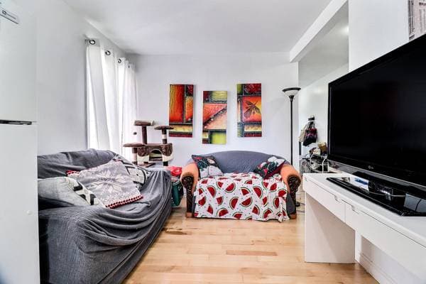 30 -30B Av. Laval, Laval (Laval-des-Rapides) — photo 20