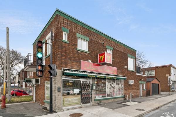 282 Boul. Henri-Bourassa O., Montréal (Ahuntsic-Cartierville) — photo 1