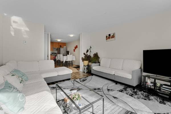 94 Ch. Eardley #204, Gatineau (Aylmer) — photo 4