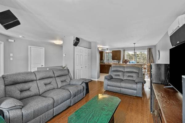 1602 Rue Ariane, Sainte-Julienne — photo 5