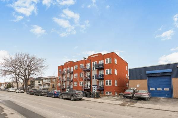 61 Av. Broadway #104, Montréal-Est — photo 2