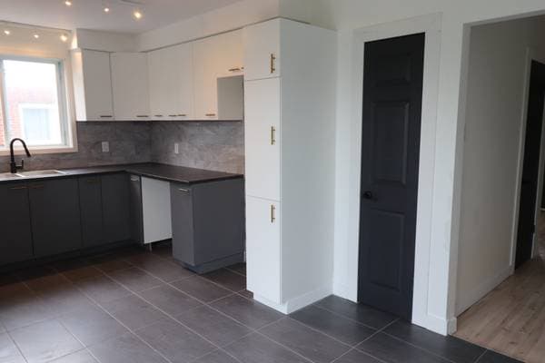 2585 -2595 Av. Adrien, Brossard — photo 22