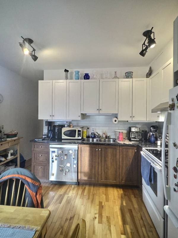 4720 -4730 Rue De Brébeuf, Montréal (le Plateau-Mont-Royal) — photo 11