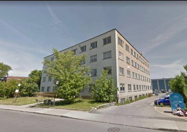 1900 Rue Sauvé E., Montréal (Ahuntsic-Cartierville) — photo 1