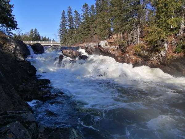 17 -19 Ch. des Chutes, La Macaza — photo 30