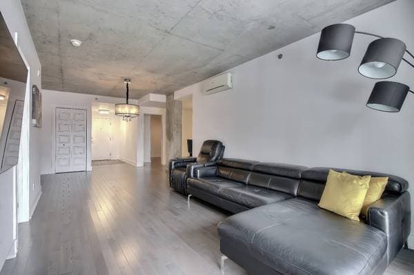 225 Rue de la Montagne #522, Montréal (le Sud-Ouest) — photo 5