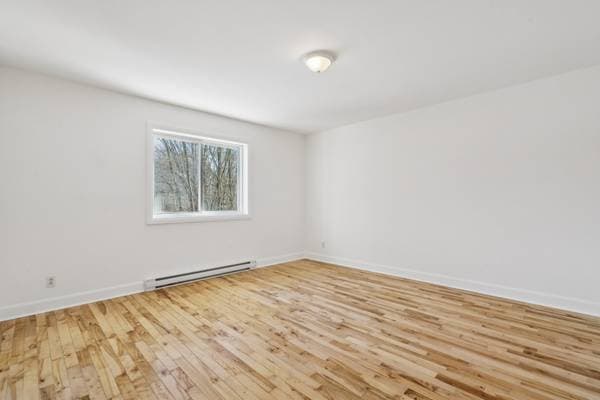 108 -108A Rue Simone, Sainte-Sophie — photo 8