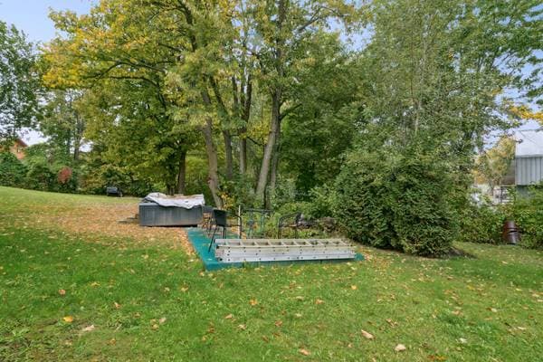500 Rg de L'Annonciation, Oka — photo 36