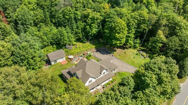 1 Rue Brin, Lac-des-Seize-Îles — photo 62