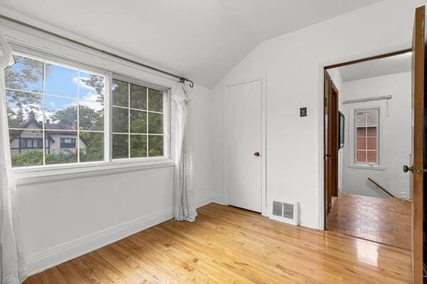563 Av. Abercorn, Mont-Royal — photo 14