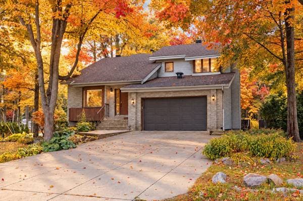 house — 727 Rue Charbonneau, Saint-Lazare
